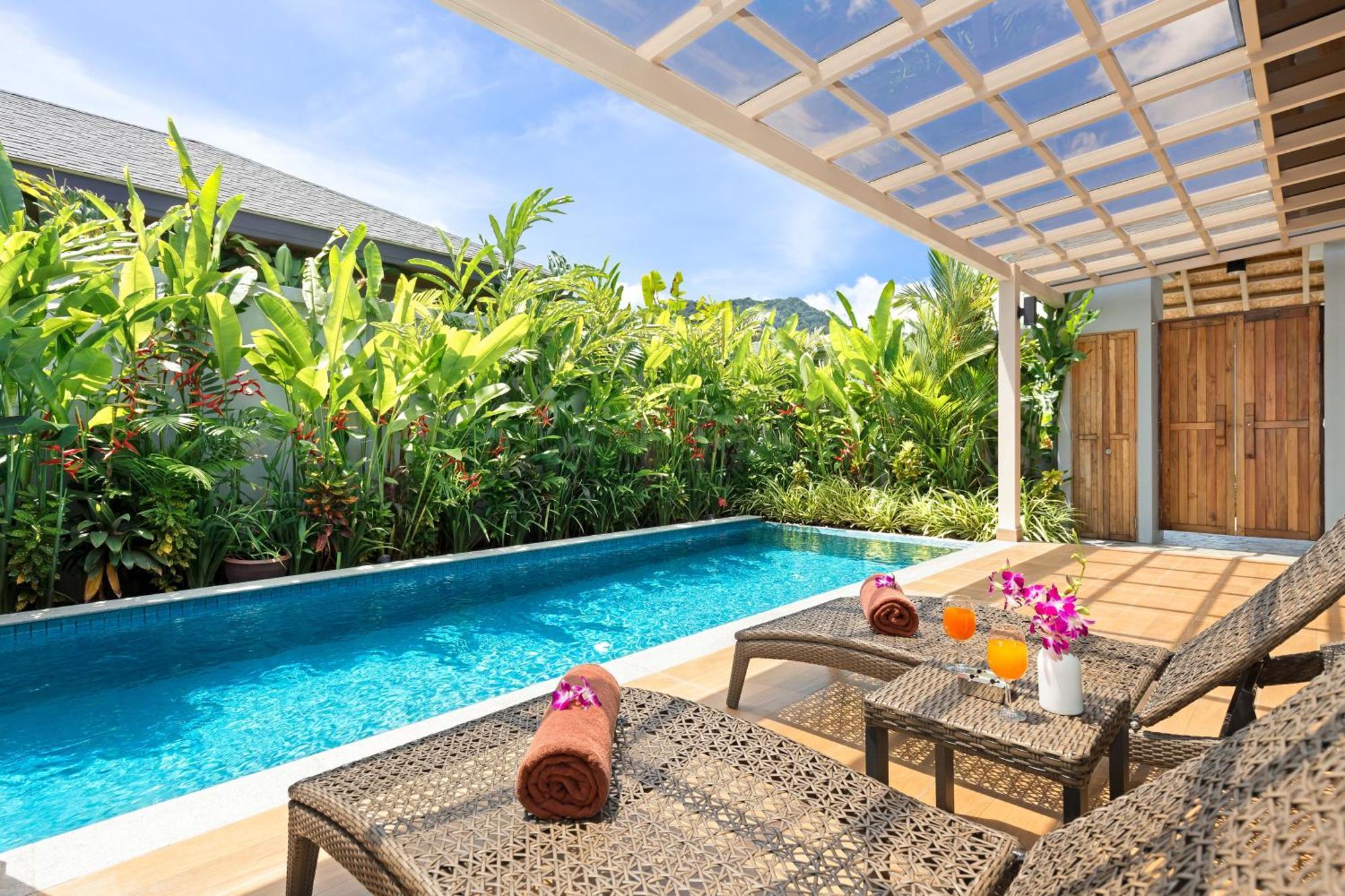 Dalaa 5 Villa Pantai Kamala Bagian luar foto